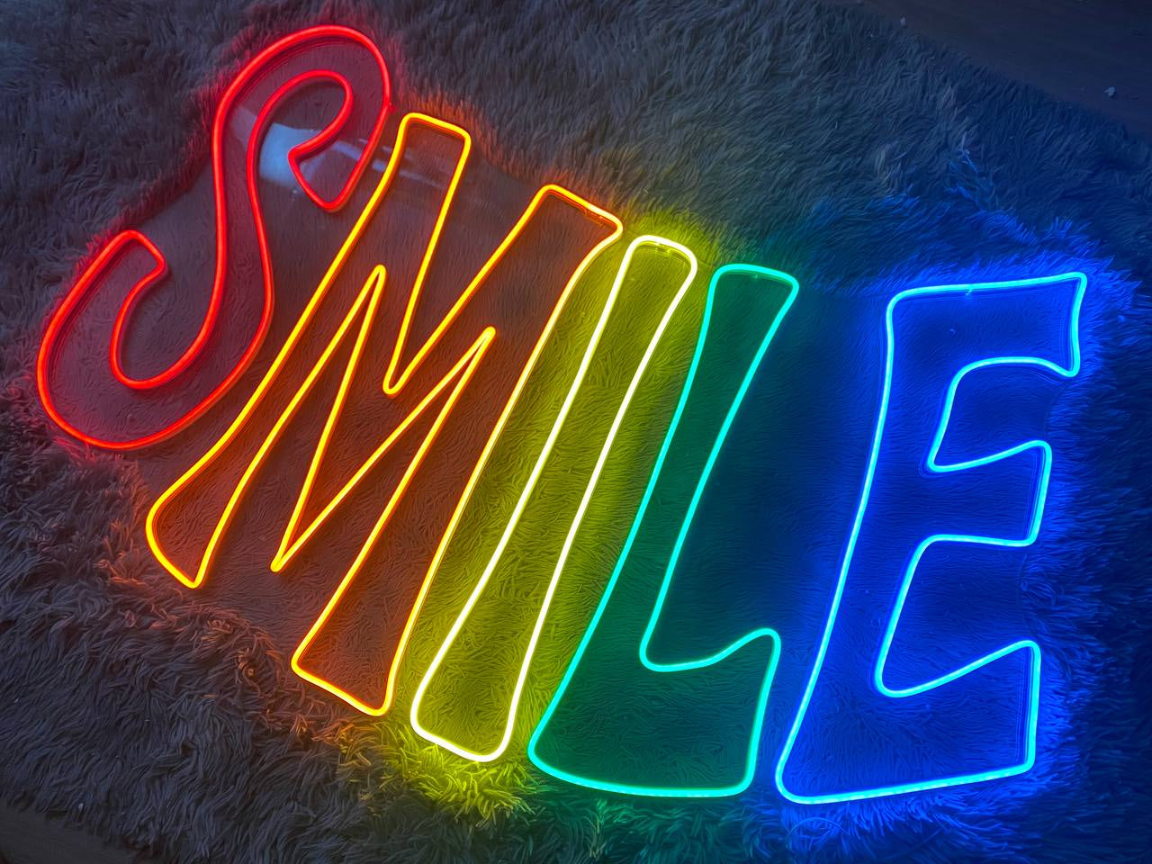 Smile | LED Neon Sign