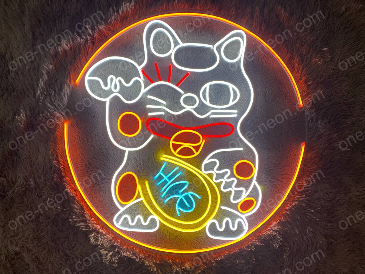 Lucky Cat | LED Neon Sign