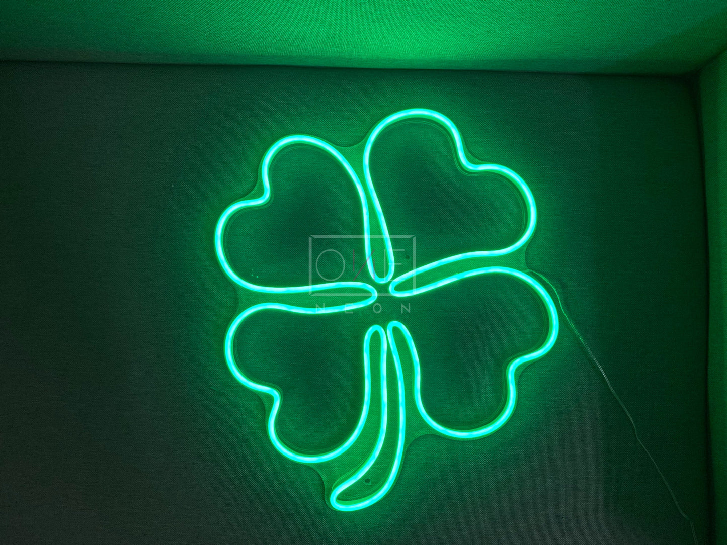 Four-leaf Clover | LED Neon Sign