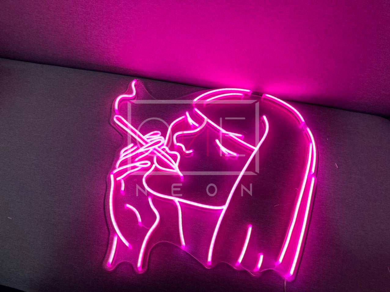 Smoking Girl | LED Neon Sign