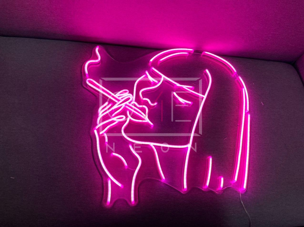 Smoking Girl | LED Neon Sign