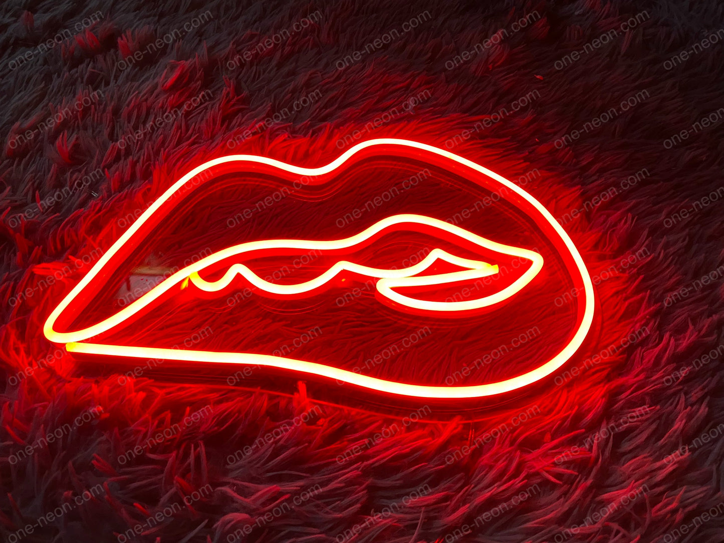 Biting Lips | LED Neon Sign