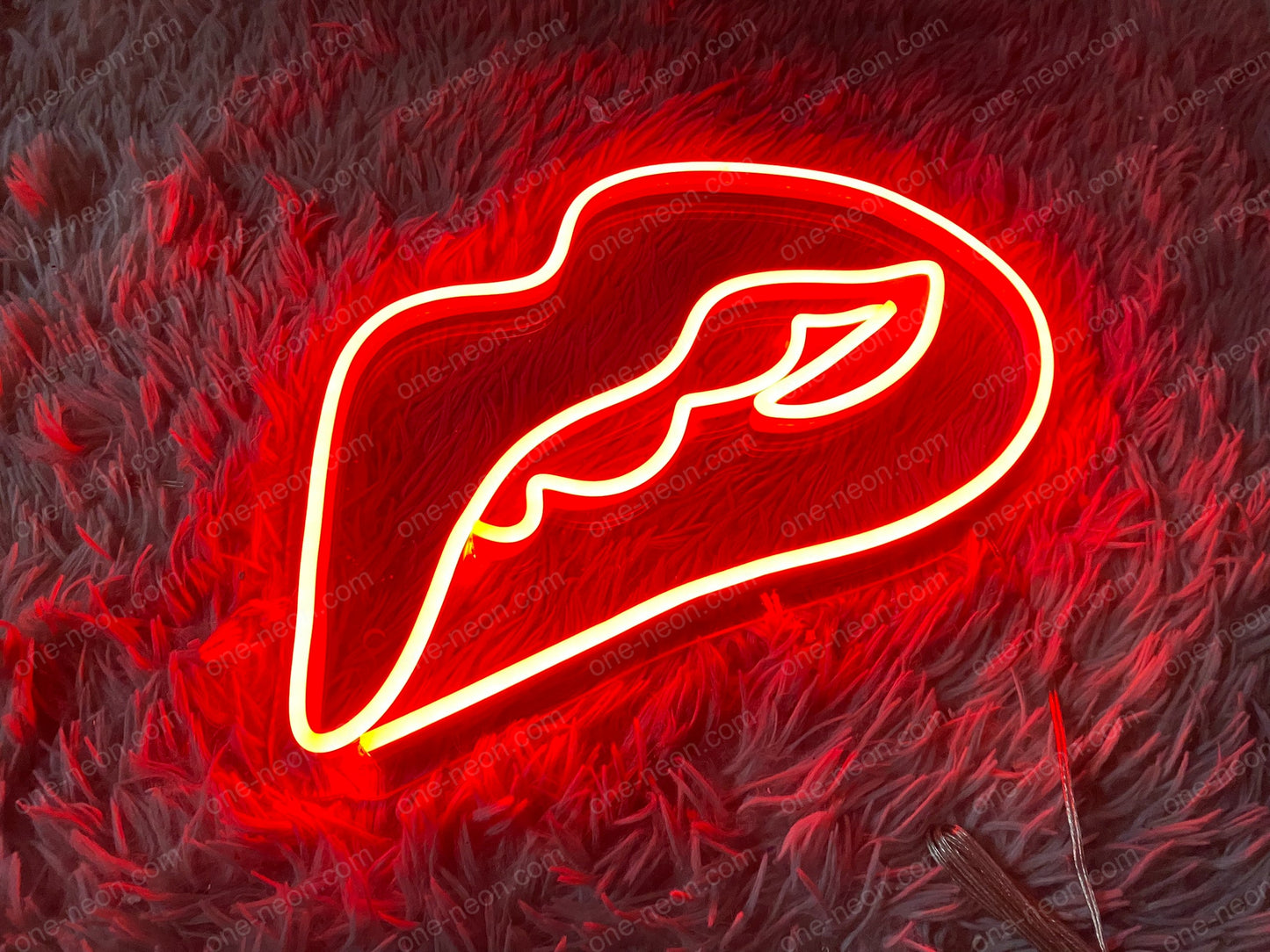 Biting Lips | LED Neon Sign